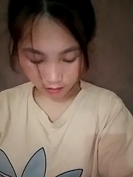 min-xinh online show from October 2, 5:45 am