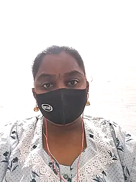 Snapshot of Tamil_Hot_Sindhu chatting on October 3, 5:12 am Tamil Hot Sindhu online show from October 3, 5:12 am