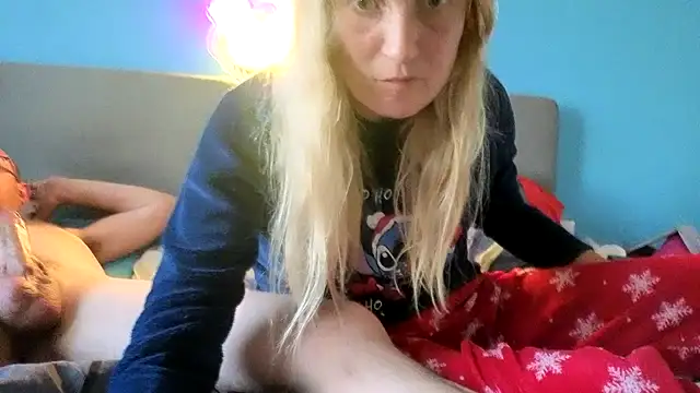 linterditehot online show from May 20, 6:27 pm