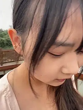 Snapshot of tiantian-26 chatting on October 2, 9:25 am tiantian-26 online show from October 2, 9:25 am