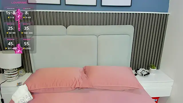 liz  cute online show from November 14, 11:32 am