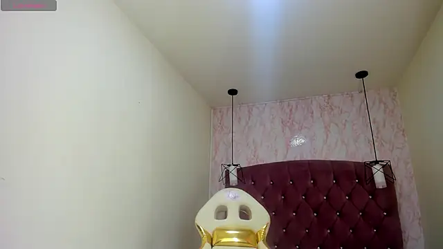 Iris  77 online show from October 27, 6:35 pm