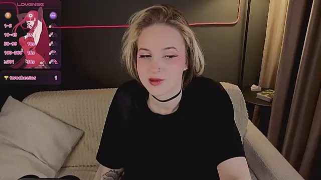 luna son online show from March 13, 10:00 pm