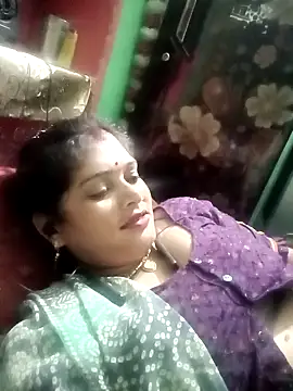 Snapshot of Na_shreya chatting on October 2, 3:17 pm Na shreya online show from October 2, 3:17 pm