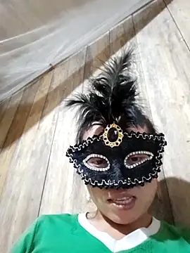 Tuyet xx online show from October 5, 2:00 pm