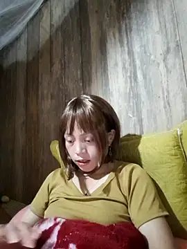 Tuyet xx online show from November 17, 4:24 am