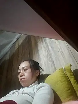 Tuyet xx online show from November 12, 10:52 pm