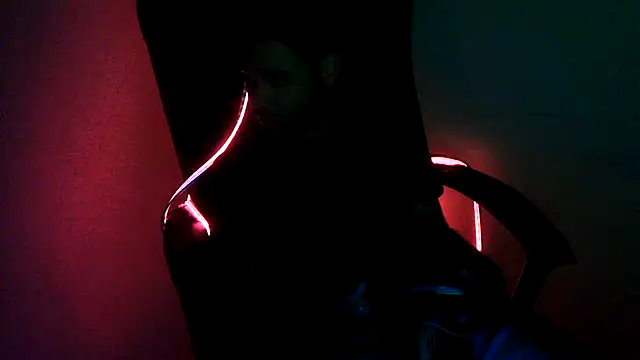 highinhtxx online show from February 1, 10:58 am