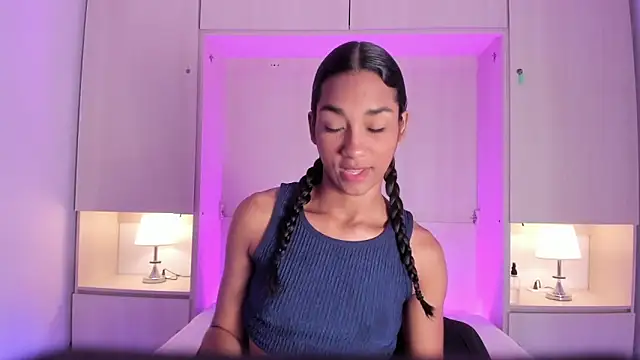 AnahiCollins online show from February 28, 11:42 am