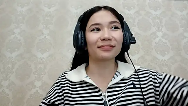 YukiShaapan online show from October 21, 12:20 pm