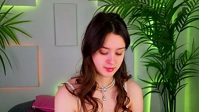 EvaSwen online show from December 20, 8:57 pm