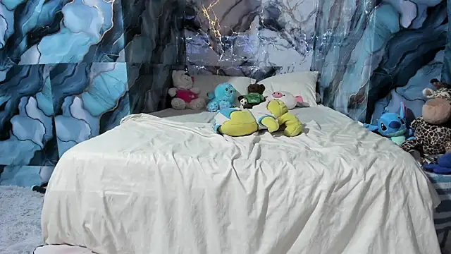 celesteyorucso1 online show from November 27, 4:26 am