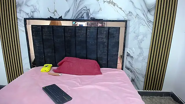 genesis and alex online show from February 24, 4:05 pm