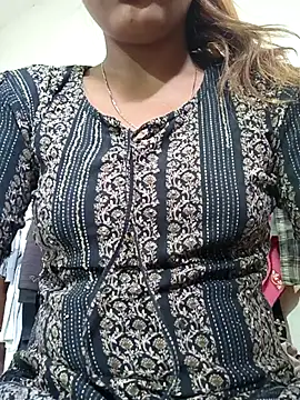 Hotty ruvi online show from November 5, 7:57 am