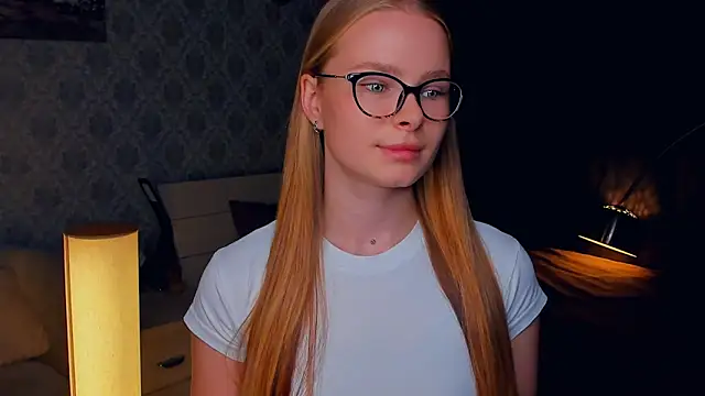 LibbyVenzeio online show from October 7, 7:57 am