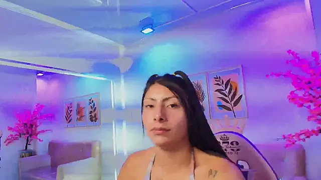 Snapshot of Gabriela_milani chatting on October 15, 11:13 am Gabriela milani online show from October 15, 11:13 am
