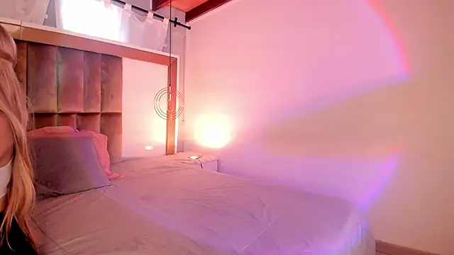 SamyShark online show from October 17, 2:09 pm