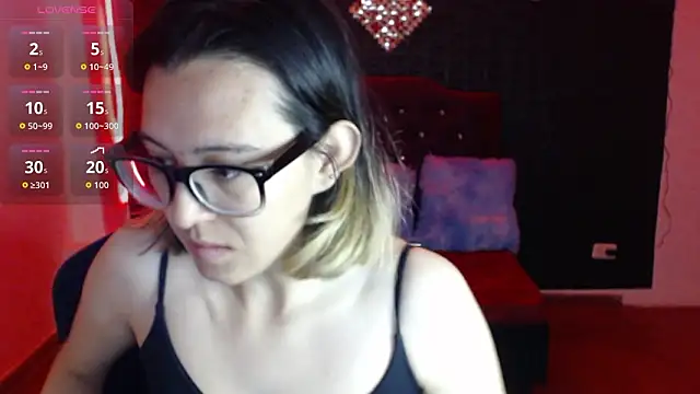 cristal hills 19 online show from February 3, 4:12 pm