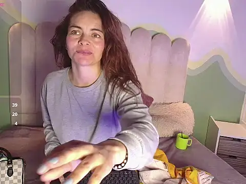 BiancaLuxx  online show from January 8, 5:50 pm