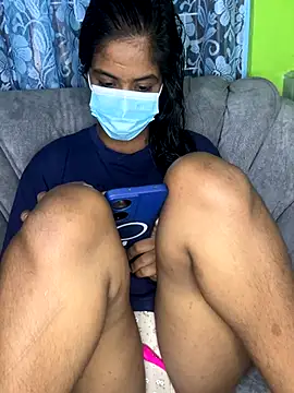 SukiyamaAsia online show from November 25, 2:30 pm