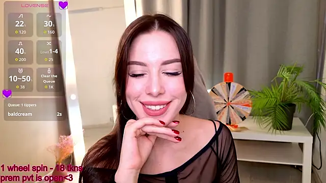 ChloeSammers online show from November 15, 1:56 pm