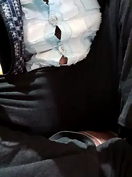 LOVE-VIKA online show from November 23, 1:30 am