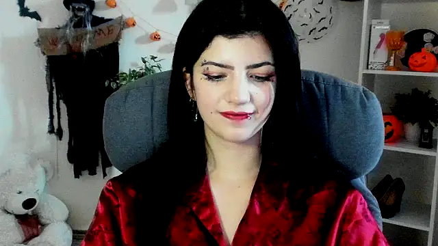 Snapshot of Miamoora chatting on October 28, 9:48 am Miamoora online show from October 28, 9:48 am