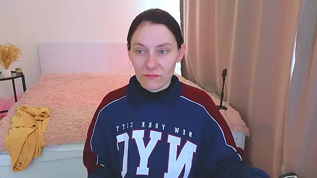 Annaabels online show from February 20, 7:54 am