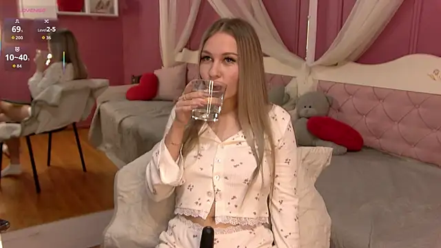 AnySlim online show from November 14, 3:34 pm