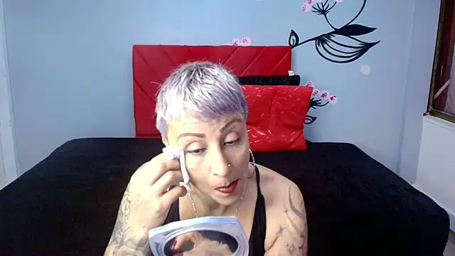 Charlotte  Gray online show from November 7, 12:33 pm