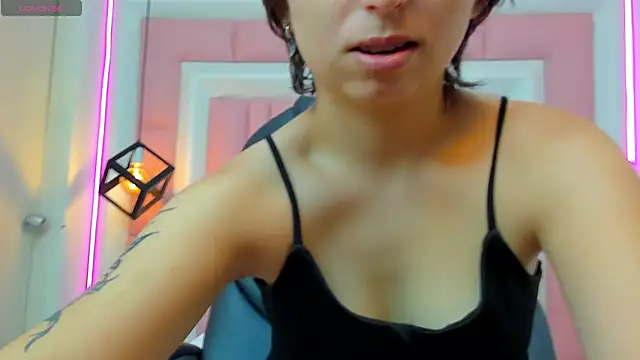 Klaret Toy online show from December 14, 8:14 pm