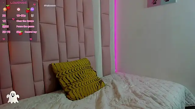 Klaret Toy online show from October 30, 4:19 pm