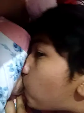 sweet-young12 online show from October 5, 11:54 pm