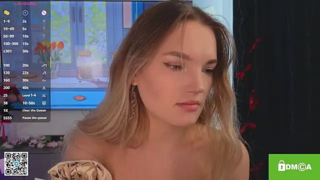 JulieLupo online show from March 8, 6:17 am