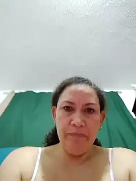 Snapshot of adelgey_michell chatting on October 6, 12:38 am adelgey michell online show from October 6, 12:38 am