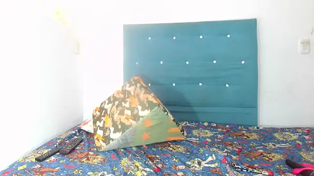 arcoiriss006 online show from July 18, 11:02 am