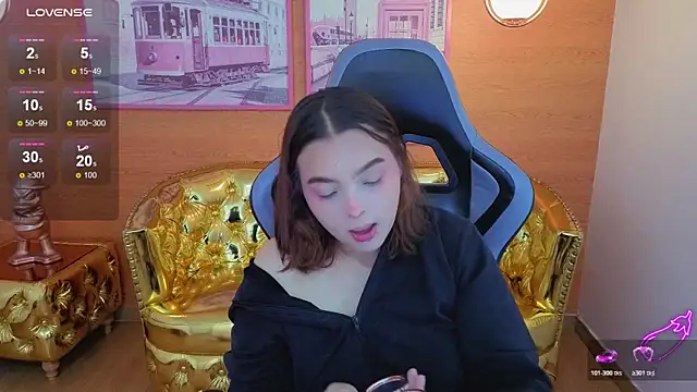 mia foster t online show from March 5, 1:07 pm