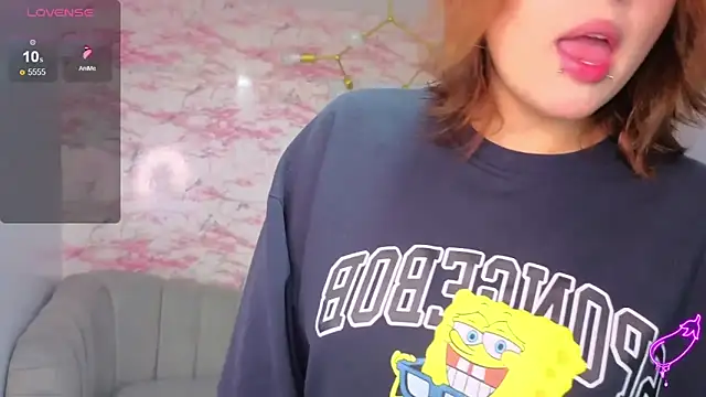 mia foster t online show from February 12, 1:24 pm