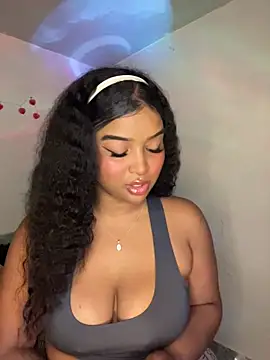 mitschellfox21 online show from November 8, 11:10 pm