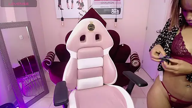 ingrid03 taffur online show from October 10, 10:36 pm