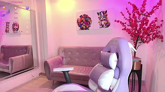 Summer miller online show from February 11, 11:44 am