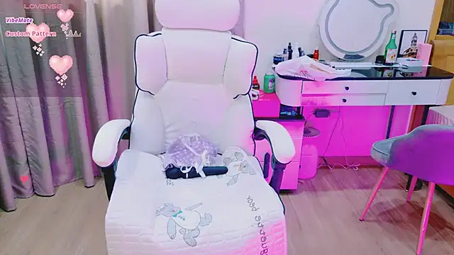  Aria Moonie online show from April 16, 4:46 am