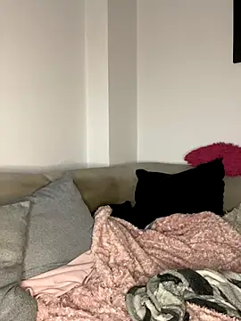 YoungZoexx online show from October 8, 7:02 am