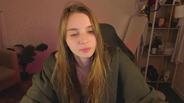 L1na Reeds online show from March 27, 2:02 am