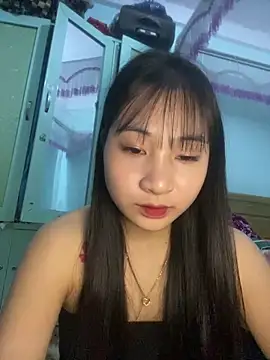 banlinh004 online show from February 25, 4:05 pm