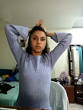 caramel doll   online show from November 15, 11:28 pm