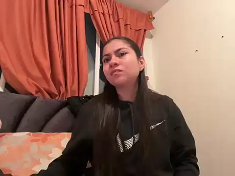 Snapshot of camilita1820 chatting on October 5, 2:38 am camilita1820 online show from October 5, 2:38 am
