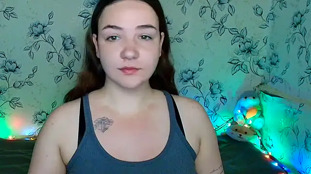 OliviaMontgommery online show from June 15, 12:16 pm