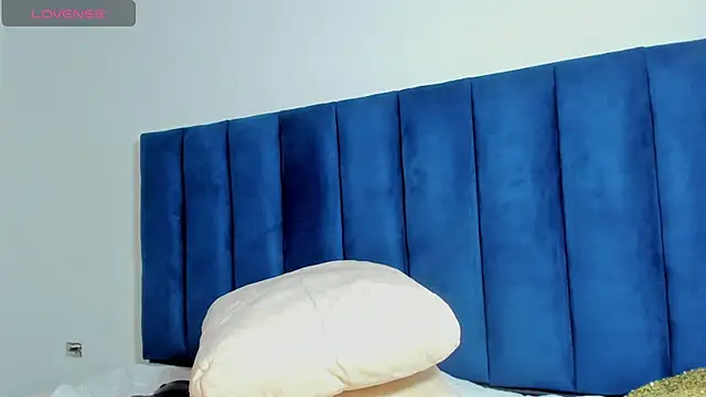 Ahilyn online show from November 15, 7:48 pm