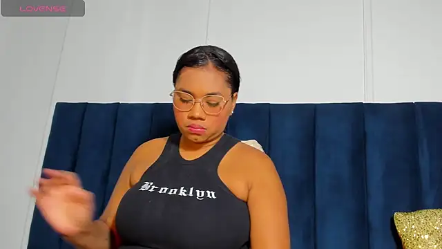 Ahilyn online show from November 4, 3:50 pm